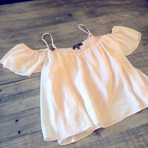 Lulus pink off the shoulder top size M never worn